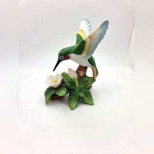 Vtg Porcelain Ceramic Hummingbird Figurine Sitting on Branch With Flower